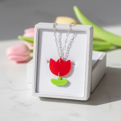 Tulip Necklace