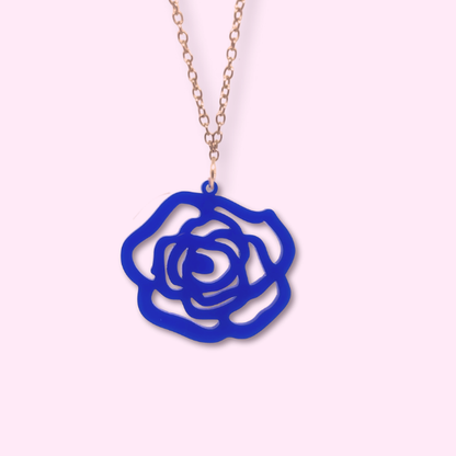 Grande Rose Silhouette Necklace